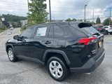 Used 2022 Toyota RAV4 LE image 4