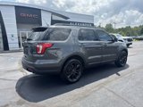 Used 2019 Ford Explorer XLT w/ Equipment Group 202A image 3