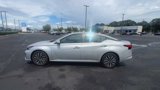 Used 2023 Nissan Altima 2.5 SV image 5