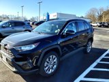 Used 2021 Toyota RAV4 XLE Premium image 3