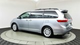Used 2015 Toyota Sienna L image 5