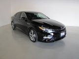 Used 2019 Kia Optima S image 3