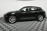 Certified 2025 Porsche Macan image 2