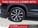 Used 2023 Volkswagen Taos SE image 3