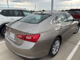 Used 2023 Chevrolet Malibu LT image 2