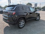 Used 2022 Jeep Compass Latitude image 4