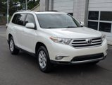Used 2012 Toyota Highlander SE image 2