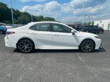 Used 2023 Toyota Camry SE image 6