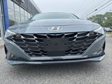 Used 2022 Hyundai Elantra SEL w/ Convenience + Premium Package image 2