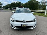 Used 2015 Volkswagen Golf SE w/ Lighting Package image 2