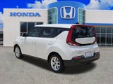 Used 2022 Kia Soul LX w/ Technology Package image 5