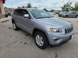 Used 2016 Jeep Grand Cherokee Laredo w/ Quick Order Package 23E image 3