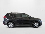 Used 2017 Nissan Rogue S image 4