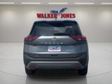 Used 2023 Nissan Rogue SV image 4