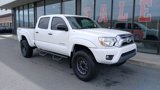 Used 2014 Toyota Tacoma 4x4 Double Cab image 2