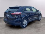 Used 2021 Ford Edge SE image 4