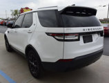 Used 2019 Land Rover Discovery SE image 3