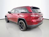 Used 2023 Jeep Grand Cherokee Limited w/ Black Appearance Package image 5