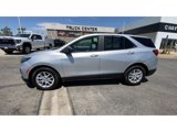 Used 2022 Chevrolet Equinox LS w/ LS Convenience Package image 5