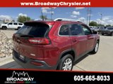 Used 2016 Jeep Cherokee Latitude w/ Comfort/Convenience Group image 5