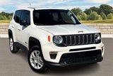 Used 2023 Jeep Renegade Latitude image 2