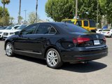 Used 2017 Volkswagen Jetta SEL image 2
