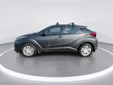 Used 2021 Toyota C-HR LE image 5