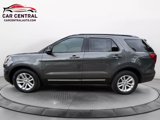 Used 2017 Ford Explorer XLT image 2