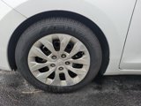 Used 2017 Hyundai Elantra GT image 5