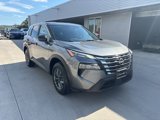 Used 2024 Nissan Rogue S image 3