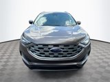 Used 2019 Ford Edge SEL w/ Equipment Group 201A image 2