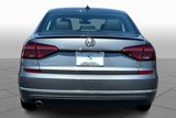 Used 2017 Volkswagen Passat 1.8T SEL Premium image 4
