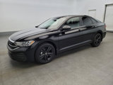 Used 2024 Volkswagen Jetta SE image 2