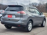 Used 2016 Nissan Rogue SV w/ SV Premium Package image 5