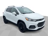 Certified 2022 Chevrolet Trax LT w/ Sport Edition image 2
