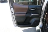 Used 2016 Toyota Tacoma Limited image 4