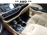 Used 2016 Toyota Highlander Limited image 4