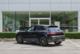 Certified 2024 Porsche Macan image 3
