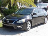 Used 2013 Nissan Altima 2.5 SL w/ Technology Pkg image 2