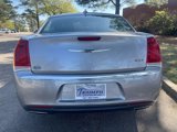 Used 2016 Chrysler 300 Limited image 4