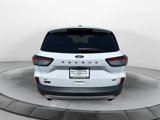 Used 2022 Ford Escape SE image 4