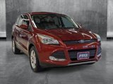 Used 2015 Ford Escape SE image 3