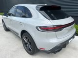 Used 2023 Porsche Macan image 3