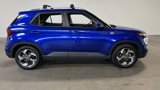 Used 2022 Hyundai Venue Limited image 2