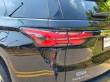 Used 2022 Chevrolet Traverse LS image 6