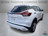 Used 2022 Nissan Kicks S image 4