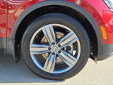 Used 2019 Volkswagen Tiguan SEL Premium w/ 3rd Row Seat Package image 5