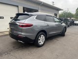 Used 2018 Buick Enclave Essence image 2