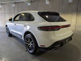 Certified 2024 Porsche Macan image 3