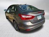Used 2014 Ford Focus SE w/ Equipment Group 201A image 2